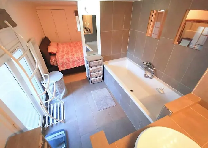 Beautiful Quiet Family Loft Lägenhet