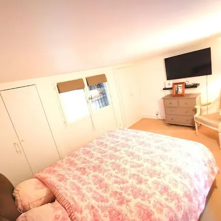 Beautiful Quiet Family Loft アパート *