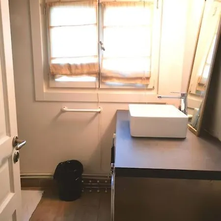 Beautiful Quiet Family Loft アパート パリ